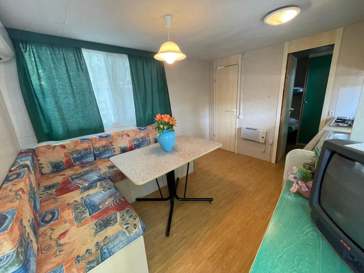 Camping Village Punta Navaccia Tuoro sul Trasimeno Exterior foto